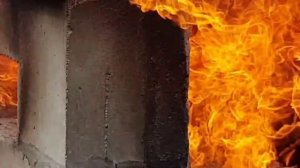 ПОЛИСТИРОЛБЕТОН ГОРИТ? Испытание полистиролбетона на горючесть