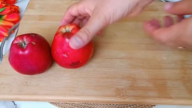 ШАРЛОТКА мягкая, как ПУХ! Тесто с СЕКРЕТОМ! Готовим дома! ШАРЛОТКА с яблоками! Десерты за 5 минут! смотреть онлайн