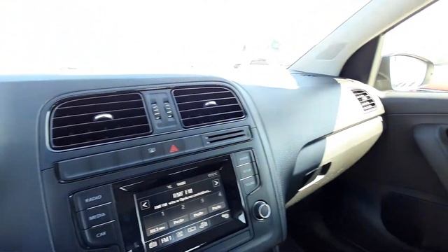 VW Polo 2016 1.0 MPI 60 KM Black смотреть онлайн