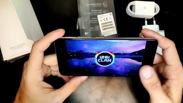 Xiaomi 11 Lite 5G NE - Unboxing & First Look смотреть онлайн