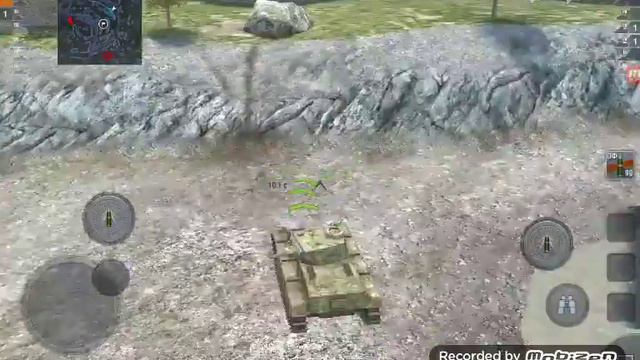 Брат первый раз скачал World of Tanks Blitc смотреть онлайн
