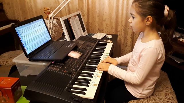 Арина. Февраль-2018. Игра с сольфеджированием "Алфавитная песенка" смотреть онлайн