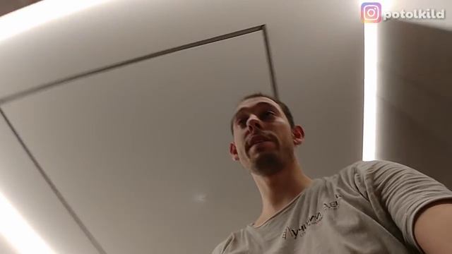 Трековый светильник (встроенный) в натяжном потолке, обзор смотреть онлайн