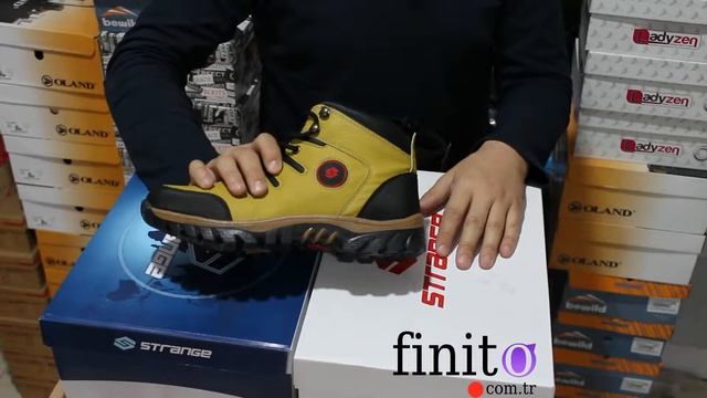 Strange Trekking Erkek Bot смотреть онлайн