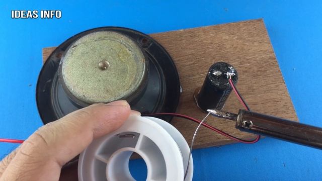 Speaker Free Energy Generator Light Bulb 220Volts смотреть онлайн