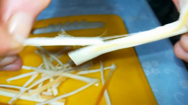 Как приготовить новогодний салат вкуснее оливье и шубы без майонеза и консервов. смотреть онлайн