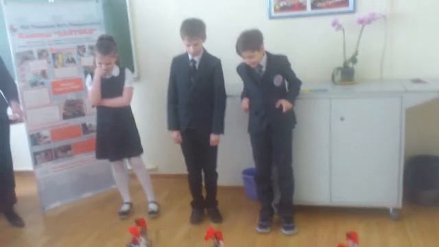 Танцующие роботы смотреть онлайн