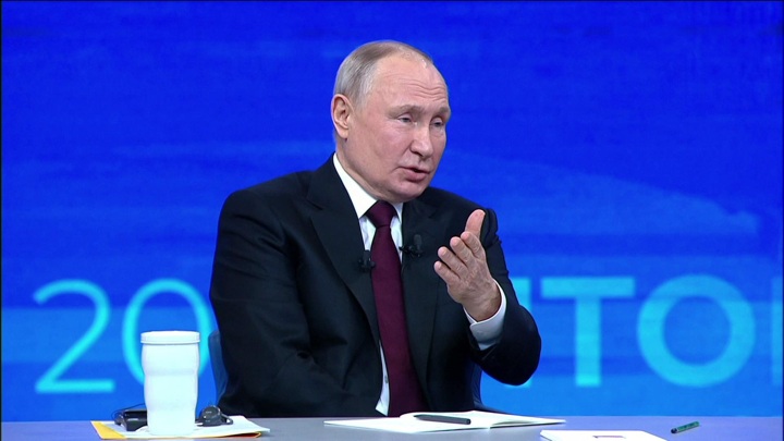 Президент пообещал разобраться в ситуации с уральскими больницами - Россия 1 смотреть онлайн