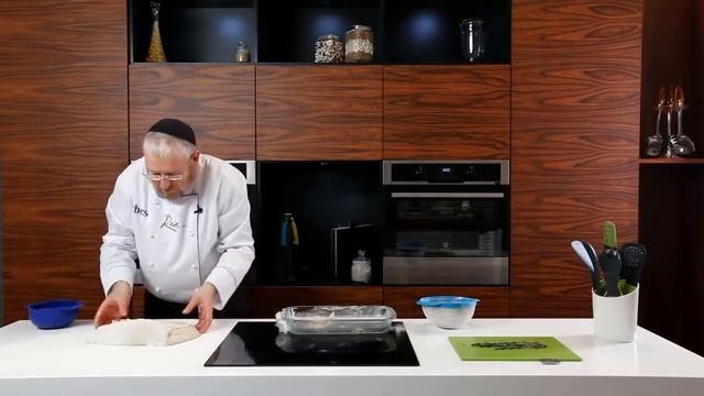 Итальянский хлеб чиабатта со свежим розмарином рецепт Уриэля Штерна смотреть онлайн