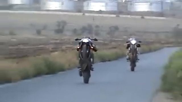 Honda Hornet 600 - ... The Memory Remains