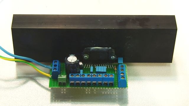 Мостовой четырех канальный усилитель мощности ... смотреть онлайн