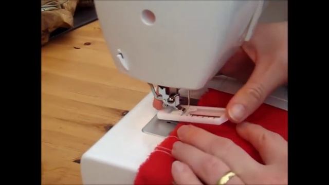 How to Sew Buttonholes for Beginners :: by Babs Rudlin at Fiery Phoenix смотреть онлайн