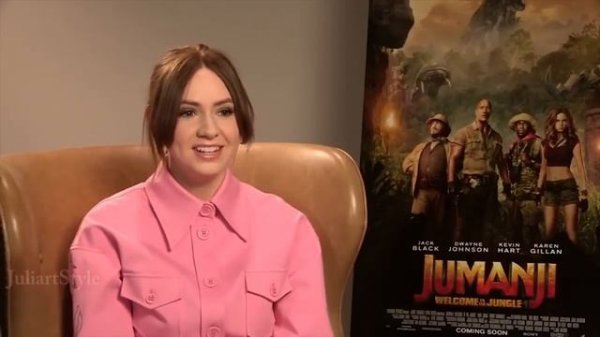 Karen Gillan (Nebula) - Funny moments