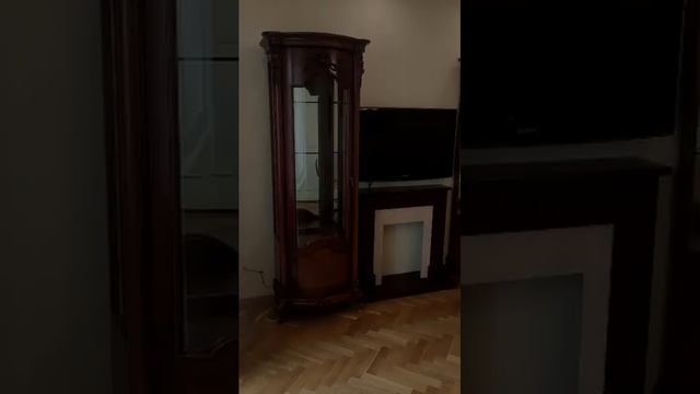 Продаємо квартиру в центрі Києва смотреть онлайн