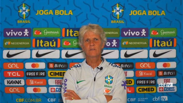 Seleção Feminina: coletiva de imprensa com a técnica Pia Sundhage смотреть онлайн