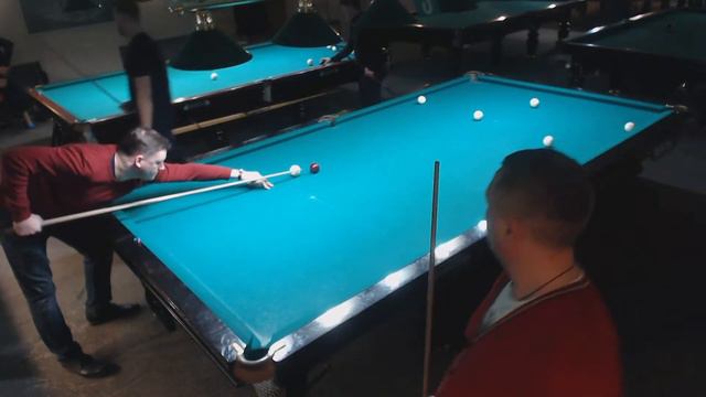 бильярд в Круазе смотреть онлайн