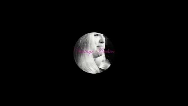 Diana Dors Blonde Bombshell Unseen Images Slideshow смотреть онлайн