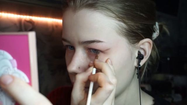 Розовый макияж с палеткой от I ♥ Revolution смотреть онлайн