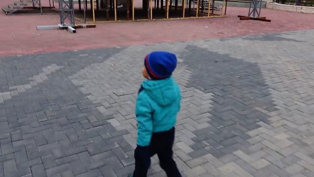 Чубары Арай Парк в Астане / Скейт Площадка / Гуляем По Пустому Парку. смотреть онлайн