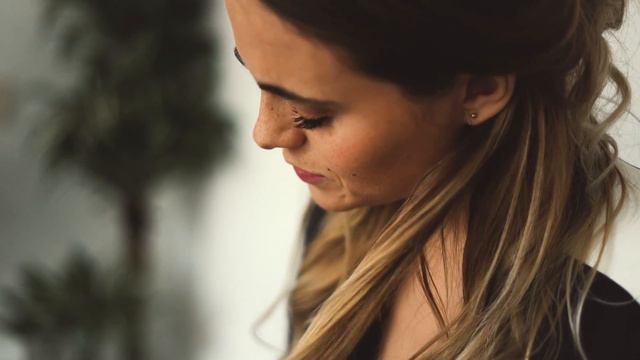 Tears In Heaven | Eric Clapton (Iris Noëlle Cover) смотреть онлайн