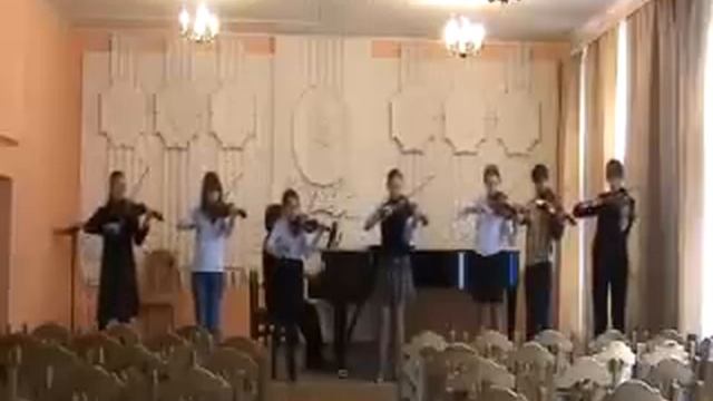 Violin Ensemble, Smolensk, Russia. K. Bom. Perpetuum Mobile. смотреть онлайн