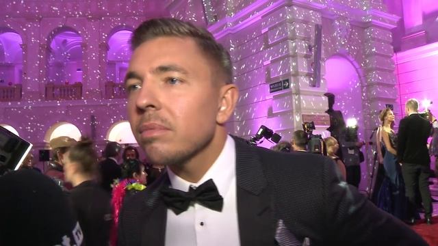 Dorota Gardias NAGO na balu dziennikarzy?! - Ścianka Myśli смотреть онлайн