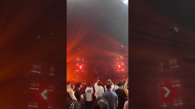 световое и лазерное шоу смотреть онлайн