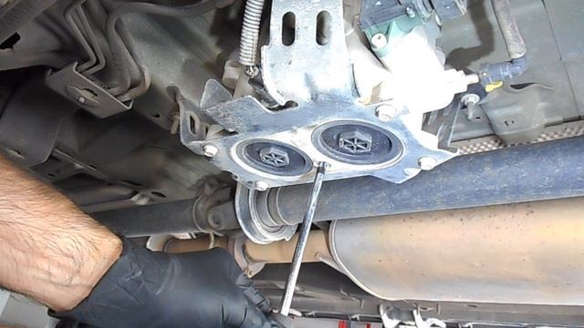 Diesel fuel filter - Holden Captiva LTZ Diesel 2.2L смотреть онлайн