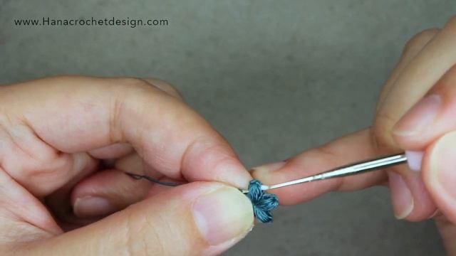 micro crochet puff flower tutorial is available on etsy смотреть онлайн