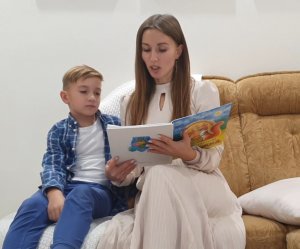 Конкурс «Читающая мама - читающий папа - читающая республика» - семья Багаевых