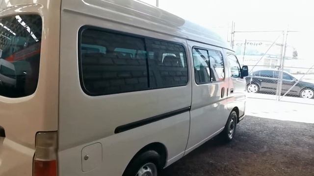 Nissan Urvan modelo 2007 смотреть онлайн