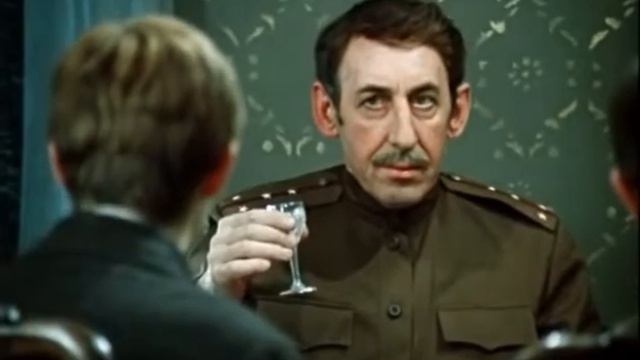 Дни Турбиных. Ловкач. смотреть онлайн
