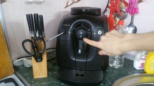 Эксперимент с чисткой кофемашины Philips Saeco. Что выбрать : лимонку или специальное средство? смотреть онлайн
