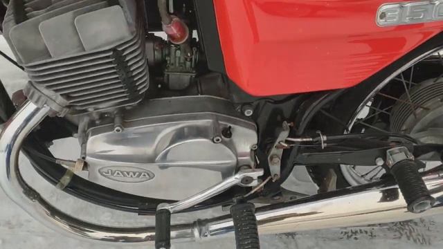 Запуск мотоцикла Ява / Jawa смотреть онлайн