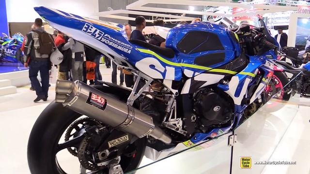 2015 Suzuki GSXR 1000 Superbike Stocksport Racing Bike - Walkaround - 2015 Salon de la Moto Paris смотреть онлайн