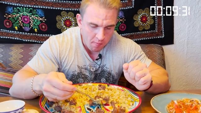 Съешь или Плати. 2,5 кг Настоящего Узбекского ПЛОВА за 30 минут. Чайхана Сказка. Фудчеллендж. смотреть онлайн