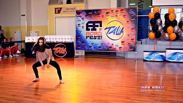 Детский спортивно-акробатический танец 29 смотреть онлайн