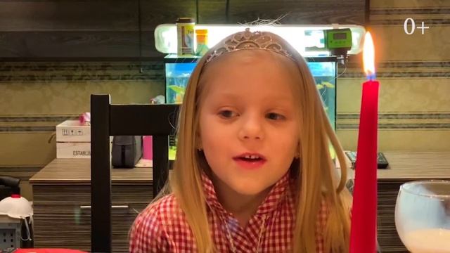 Светская жизнь Арины и Регины. Дети в ресторане. Как научить ребенка этикету за столом смотреть онлайн