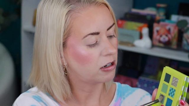 TRYING NEW ESSENCE MAKEUP | FULL FACE $8 OR LESS | Steff's Beauty Stash смотреть онлайн
