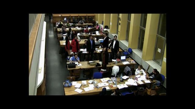 Christmas Caroling Flashmob at the Saab Medical Library, American University of Beirut смотреть онлайн