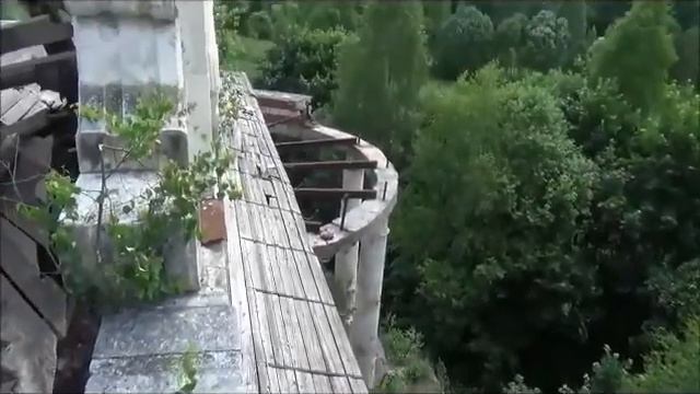 "На графских развалинах" Поёт Борис Бочаров смотреть онлайн