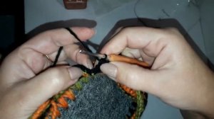 Домашние тапочки  на подошве крючком.