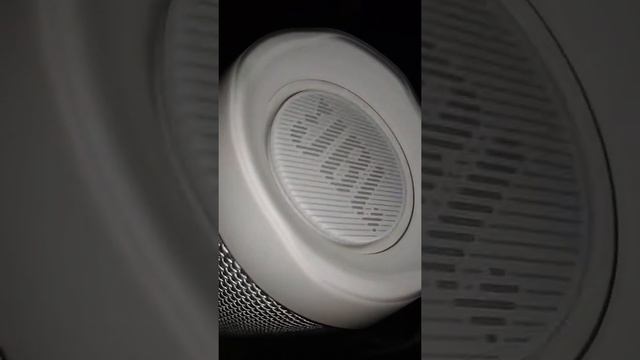 Уличный режим колонки "JBL Flip 4 " смотреть онлайн