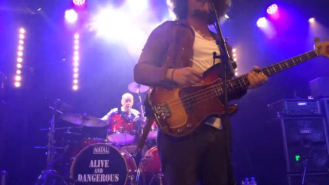 Brian Downey's Alive and Dangerous - 14/10/17 - Forum de Vauréal France -1 смотреть онлайн