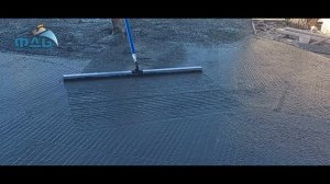 Инструмент для укладки бетона. Гладилка скребковая.