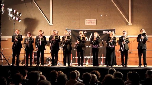 Trombone Assaï - Let's bone march смотреть онлайн