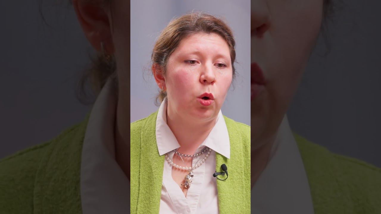 Сенаж в упаковке вместо траншей #молоко #животноводство #сельскоехозяйство #ферма смотреть онлайн