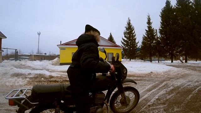 Мотоцикл Минск 125 ПОКАТУШКА СПУСТЯ 2 ГОДА ПОШЛА НЕ ПО ПЛАНУ ОТКРЫЛИ Новый мото сезон 2023 смотреть онлайн