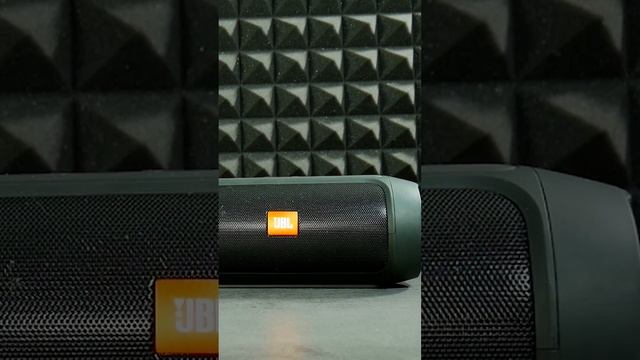 JBL Charge vs JBL Clip смотреть онлайн