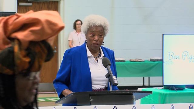 William C. Sims Ben Piggott Basketball Court Unveiling смотреть онлайн